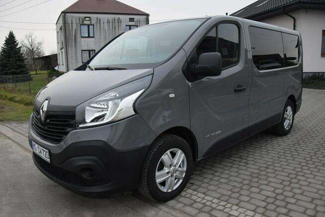 Renault Trafic 1.6D 8-Osobowy/ Navi/ 2 KPL Kół/ Oryginał Lakier/Sprowadzony/Gwarancja