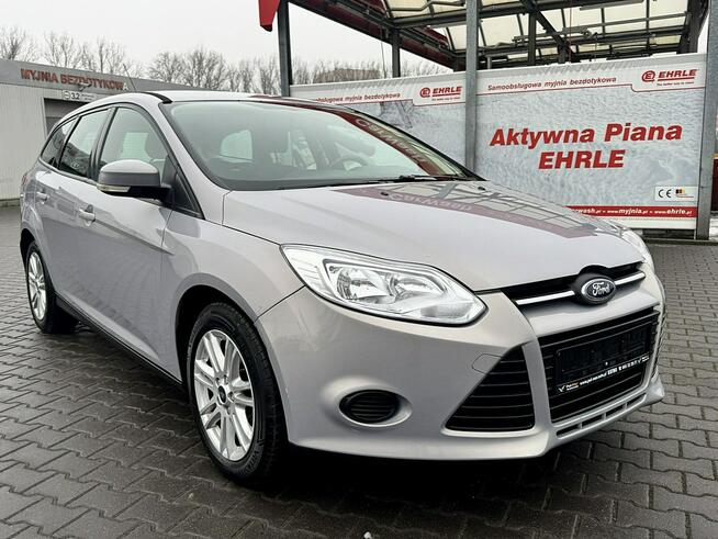 Ford Focus Benzyna Klima Navi Gwarancja