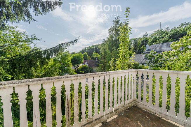 Urokliwy dom w Janowcu nad Wisłą tuż pod zamkiem