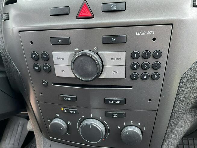 Opel Zafira 1,6 Benzyna/7 miejsc/10 airbag/Klimatyzacja OK/Opony wielosezonowe