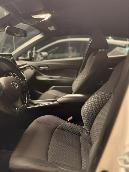 C-HR 1.8 ElHYBRID Active, bezwyp, IIkmpl kół, stan bdb,f-ra Vat brutto