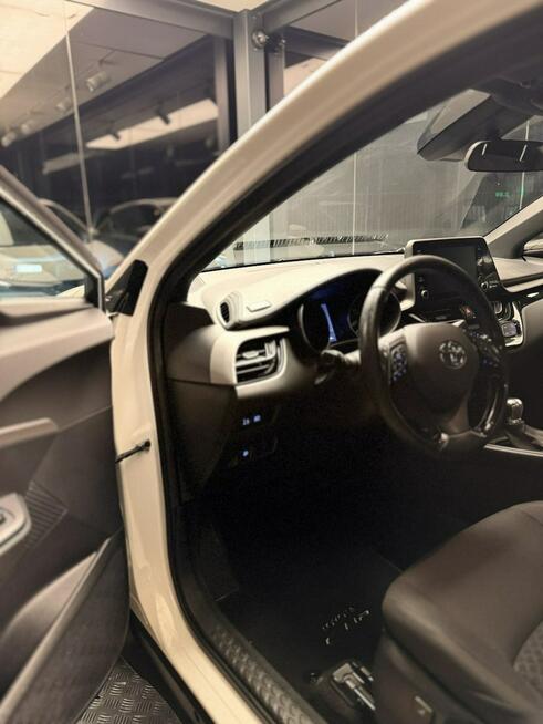 C-HR 1.8 ElHYBRID Active, bezwyp, IIkmpl kół, stan bdb,f-ra Vat brutto