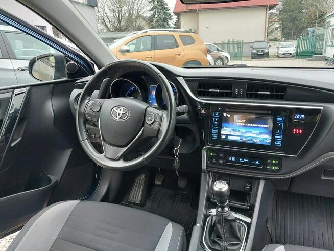 Toyota Auris 1,6 benz. kombi SALON PL pierwszy wł. rej. 2017