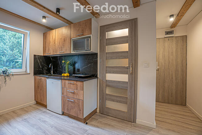 Na sprzedaż budynek inwestycyjny 6 pokoi