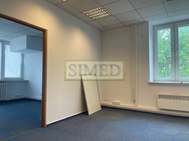 Dostep24h,recepcja,ochrona,parking,widne,wys.3m