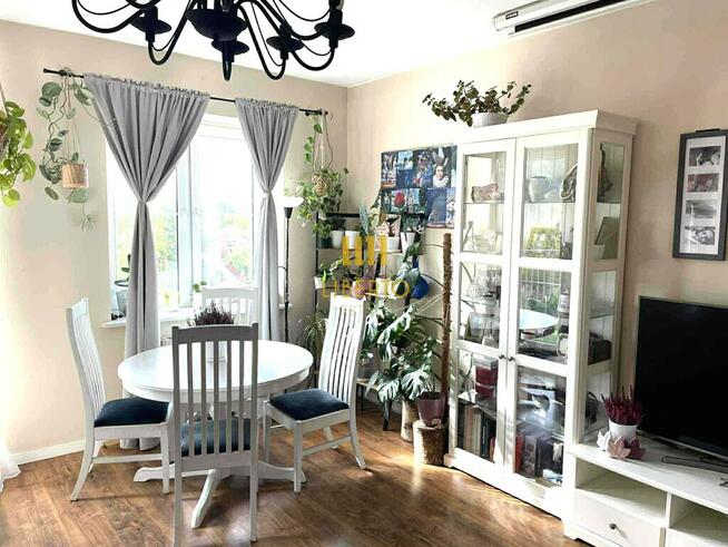 Dwupoziomowe z widokiem na las - taras 130 m2