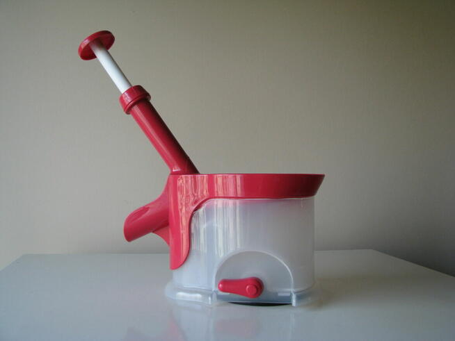 Dobrej jakości, drylownica z przyssawką do wiśni, oliwek