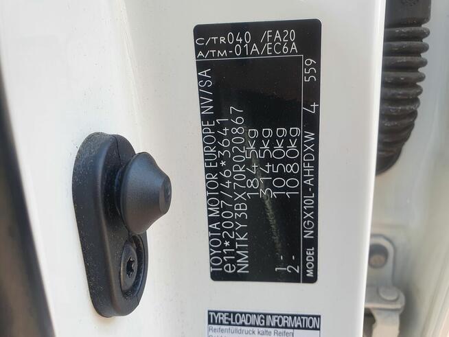 &&& Toyota Chr z małym przebiegiem &&&