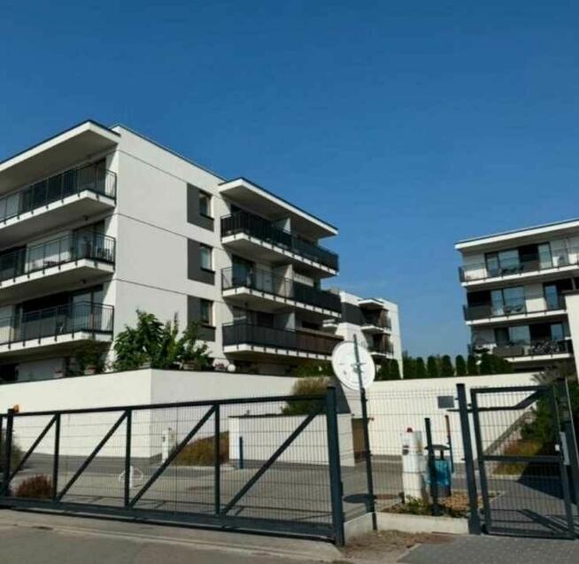 Wynajmę mieszkanie 30 metrów z ogródkiem i garażem Marki Pro