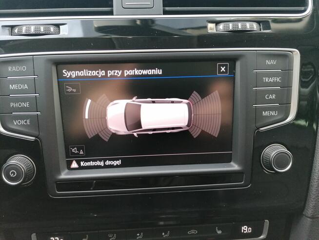 VOLKSWAGEN GOLF VARIANT HIGHLINE VII GENERACJI (BMT) 12/2016