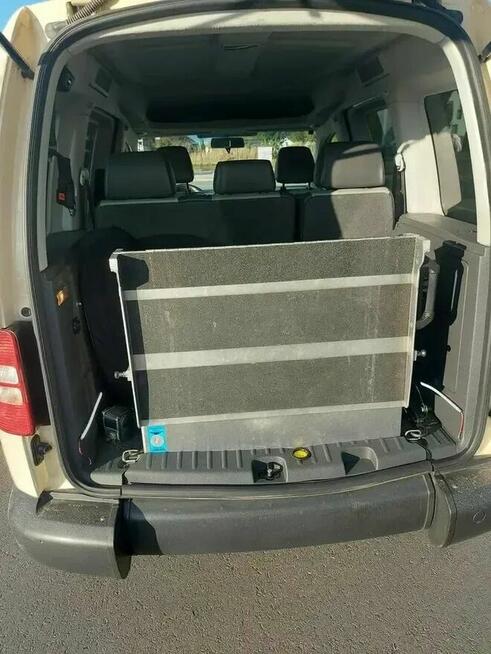 Sprzedam VW Caddy przystosowany do przewozu osób niepełnospr