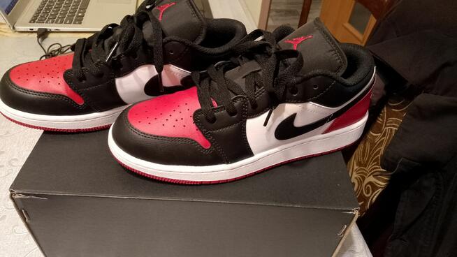 Sprzedam książki Venom 1 oraz 2 Rodzina monet Białystok