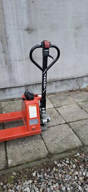 Elektryczny paleciak Jazgot EPT-15MH