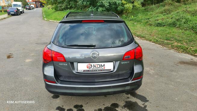 OPEL Astra J 2011r 95KM - bogate wyposażenie_bezwypadkowy! Ładny !