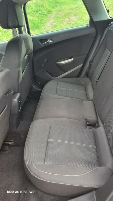 OPEL Astra J 2011r 95KM - bogate wyposażenie_bezwypadkowy! Ładny !