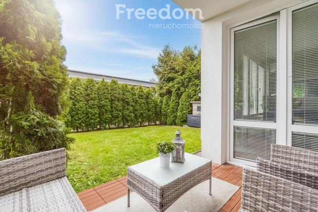 Mieszkanie z ogródkiem przy stacji PKP, Wawer