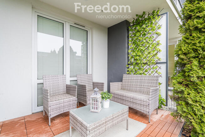 Mieszkanie z ogródkiem przy stacji PKP, Wawer