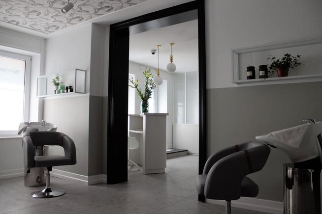 Stanowisko fryzjerskie/manicure na wynajem