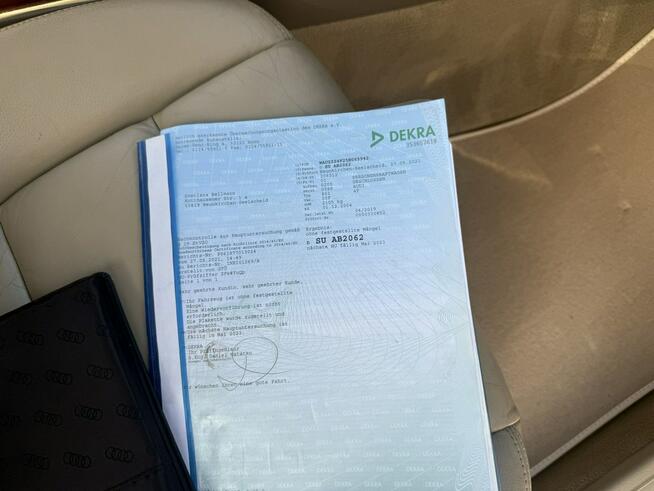 Audi A6 Zadbane rodzinne - bezwypadkowe z oryginalnym przebiegiem.