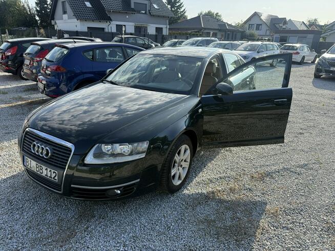 Audi A6 Zadbane rodzinne - bezwypadkowe z oryginalnym przebiegiem.