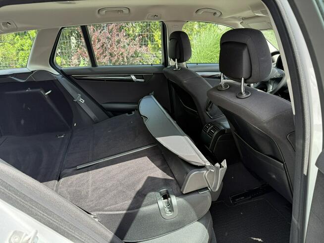 Mercedes C 180 Bardzo zadbana - 100% oryginalny przebieg