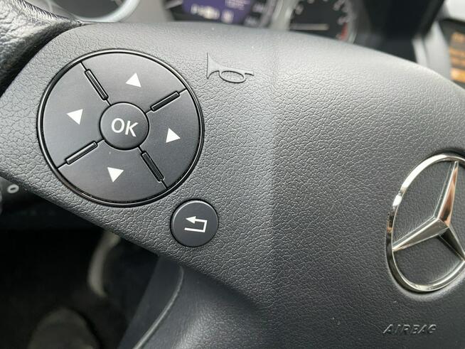 Mercedes C 200 Bardzo zadbana - 100% oryginalny przebieg