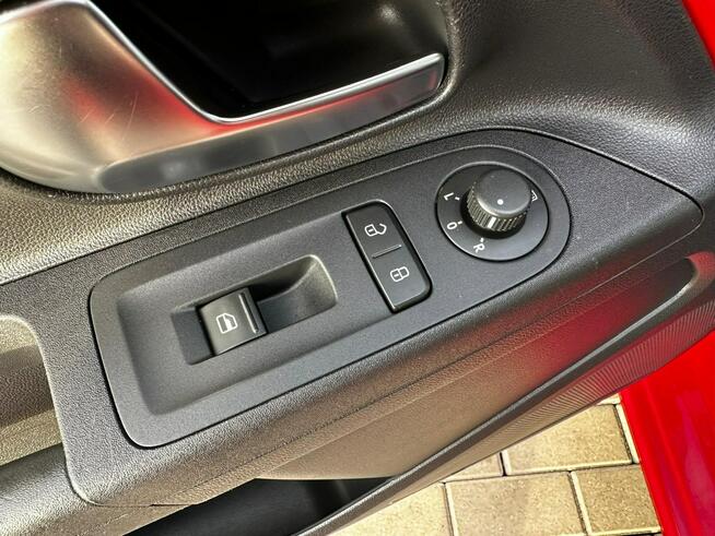 Volkswagen Up! 2 kpl. opon! Grzane fotele Klimatyzacja Elektryka Bezwypadek GWARANCJA