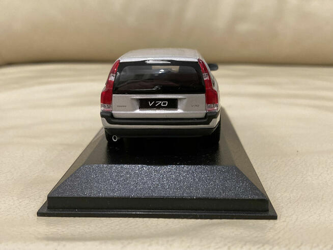 Minichamps VOLVO V70 1:43