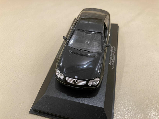 Minichamps MERCEDES W209 CLK 1:43