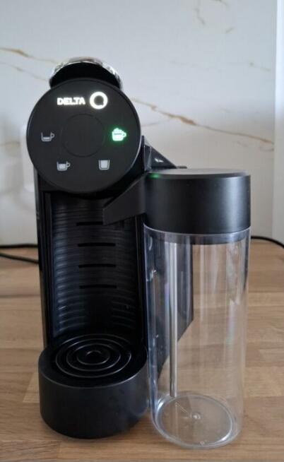 ekspres do kawy Delta q plus spieniacz