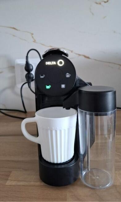 ekspres do kawy Delta q plus spieniacz