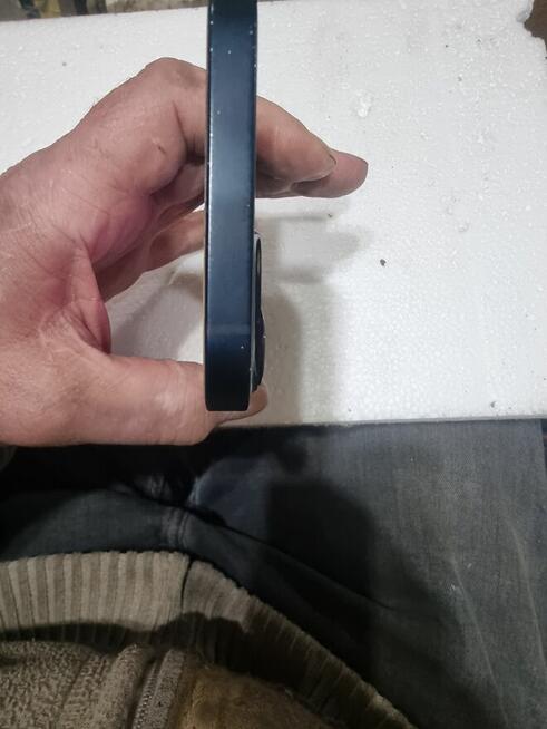 Sprzedam Telefon komórkowy IPhone 13