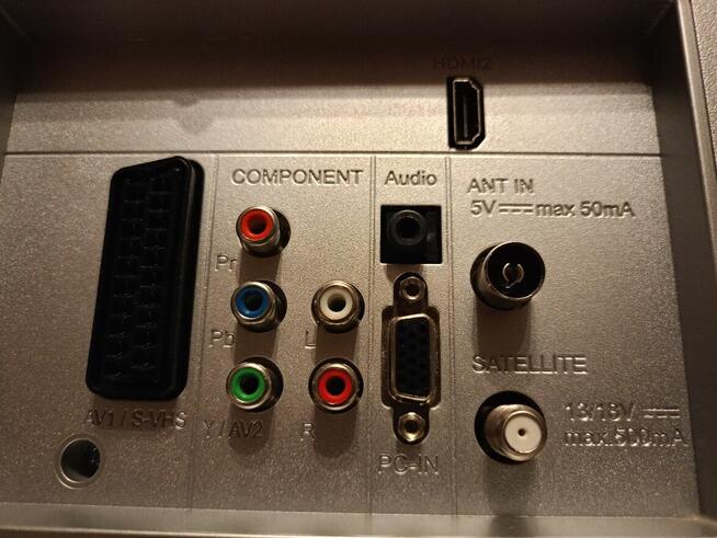 Telewizor Led GRUNDIG 22 Cale USB Full HD