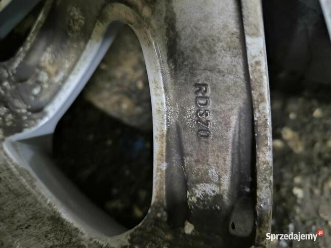 Komplet felg aluminiowych BMW 17styling 141 5x120 7jx17 et47