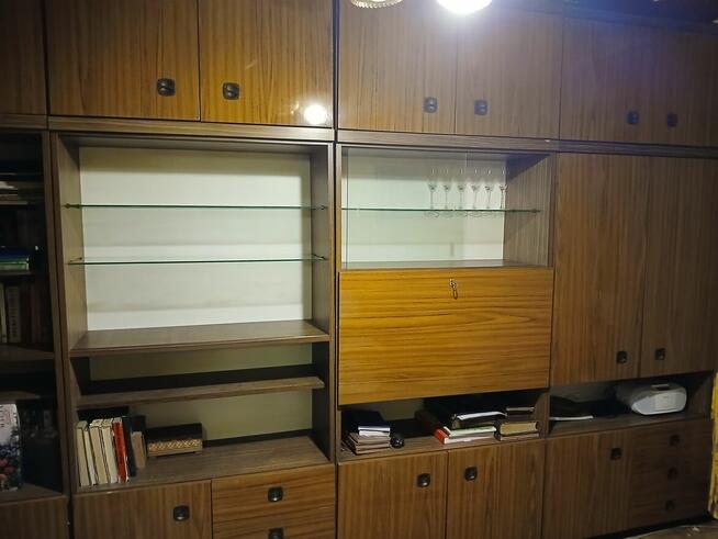 Oddam meblościankę