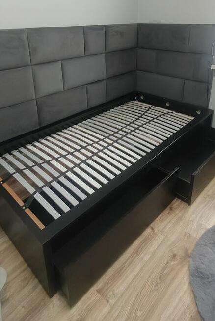 Łóżko 90x200 z materacem, stelażem, szufladami
