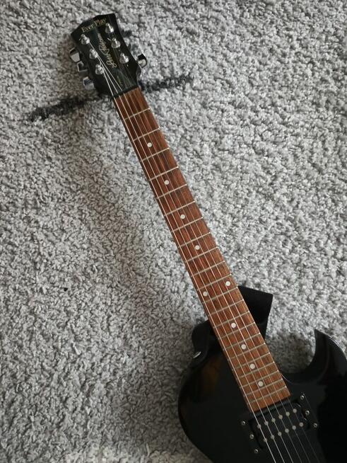 sprzedam gitarę elektryczną