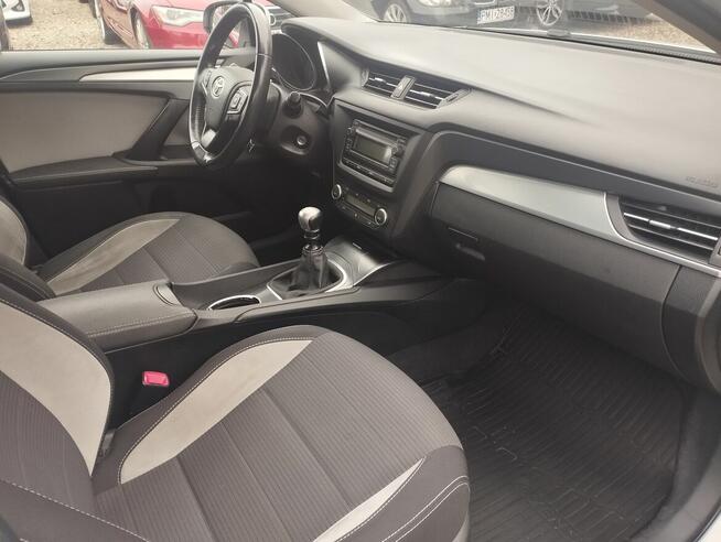 Toyota Avensis Salon Polska 2018