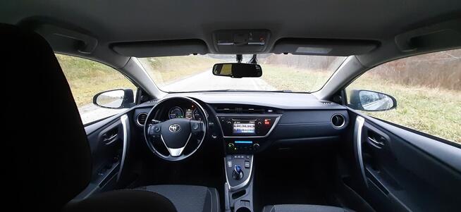 Toyota Auris 1.8 Hybryda 2014r 173 tyś km Kamera Hands-Free