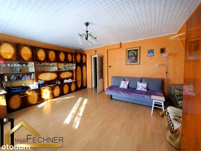 Trzypokojowe mieszkanie z widokim na Ratusz