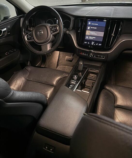 Volvo xc60 biały plug in 2021 sprzedam pilnie