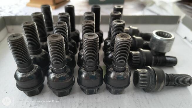 Porsche Cayenne felgi BBS Spyder RS z oponami i czujnika