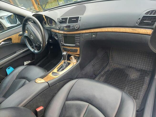 Mercedes E W211 3.0 V6 2007