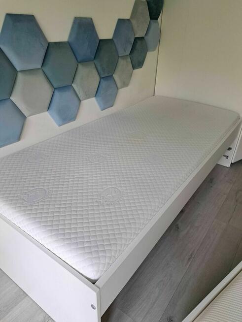 Łóżko młodzieżowe Meblik