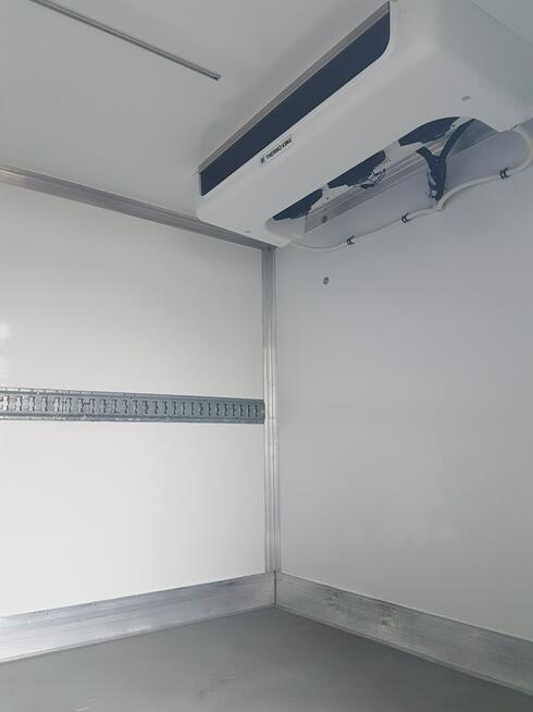 Renault Master 8EP CHŁODNIA MROŹNIA 4,22x2,10x2,01 IZOTERMA AGREGAT THERMO KING V-500