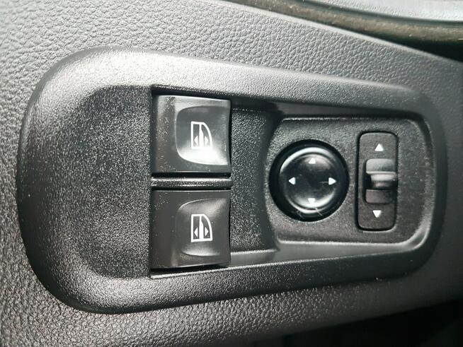 Renault Master 8EP CHŁODNIA MROŹNIA 4,22x2,10x2,01 IZOTERMA AGREGAT THERMO KING V-500