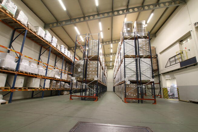 Zespół budynków produkcyjno-magazynowych, 5544m2,