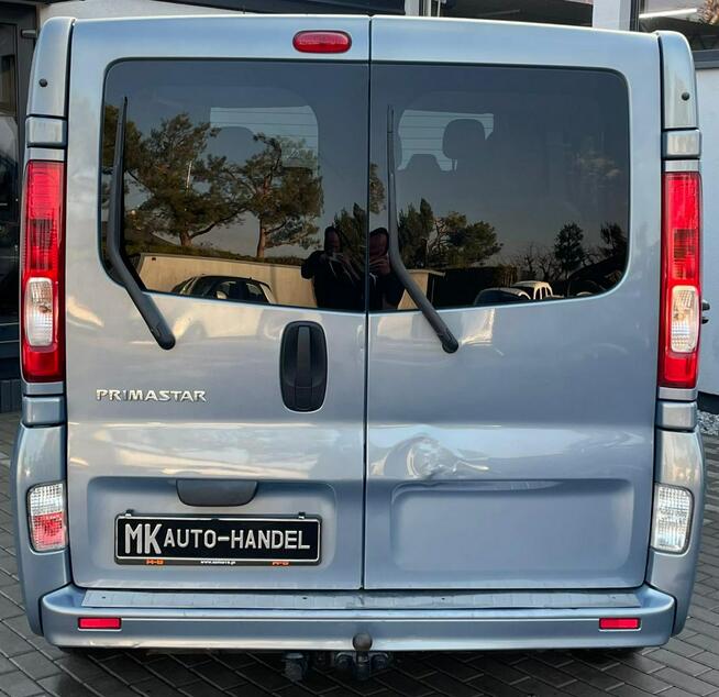 Nissan Primastar 9 Osobowy