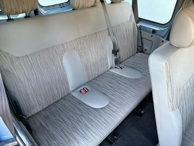 Nissan Primastar 9 Osobowy