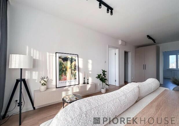 4-pokojowe mieszkanie na Pradze-Południe